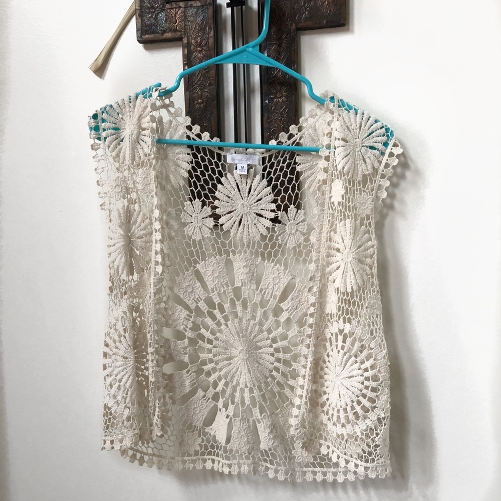 Crochet cropped vest